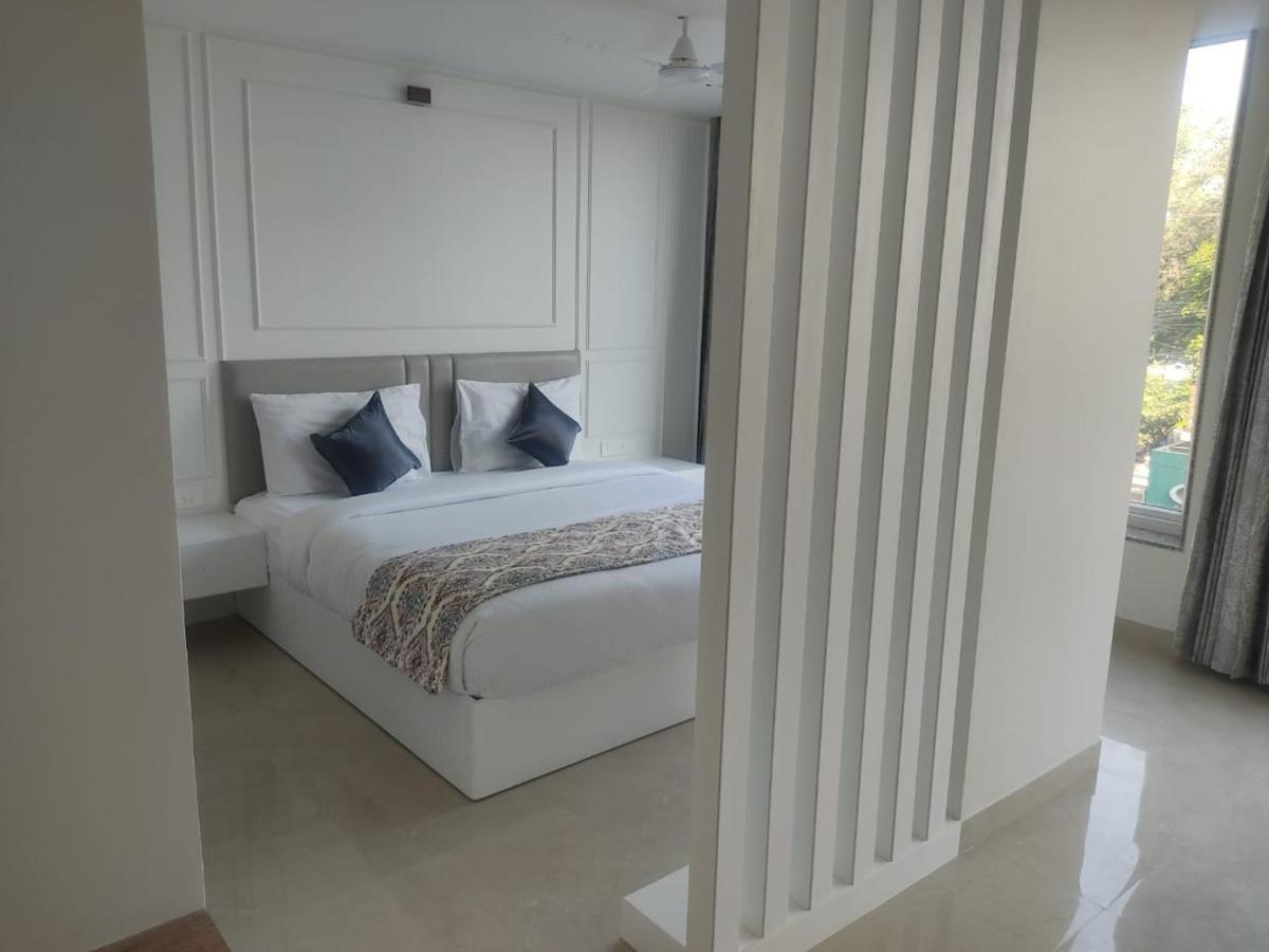 Hotel Mumbai House Express Udaipur Eksteriør bilde
