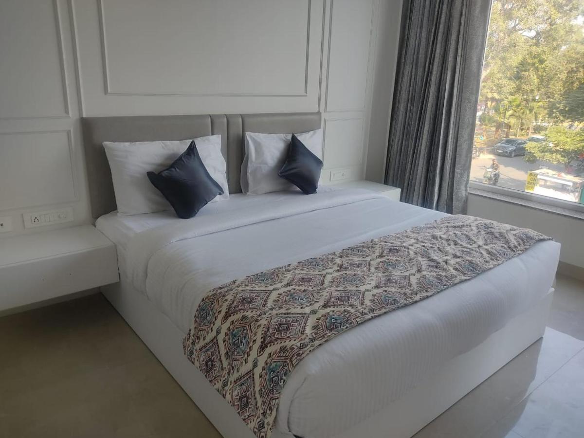 Hotel Mumbai House Express Udaipur Eksteriør bilde