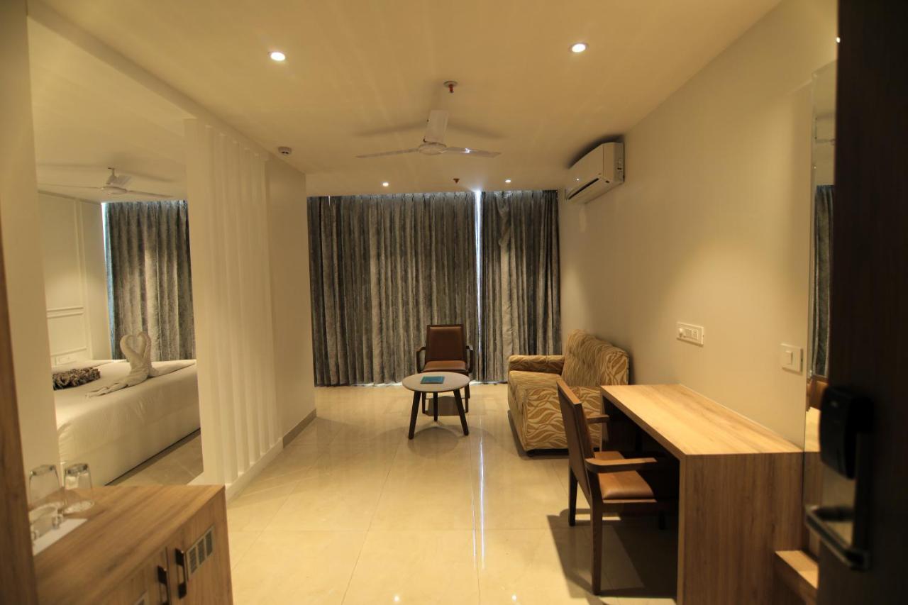 Hotel Mumbai House Express Udaipur Eksteriør bilde