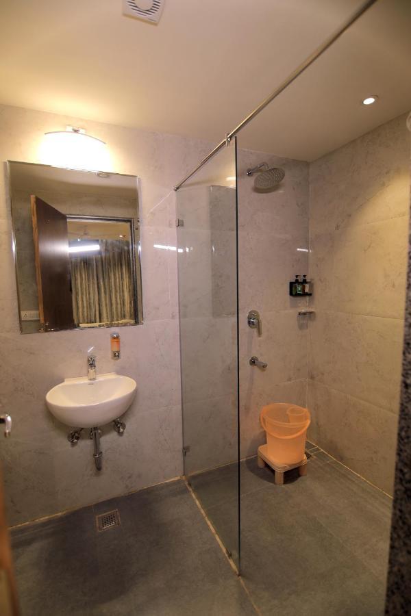 Hotel Mumbai House Express Udaipur Eksteriør bilde