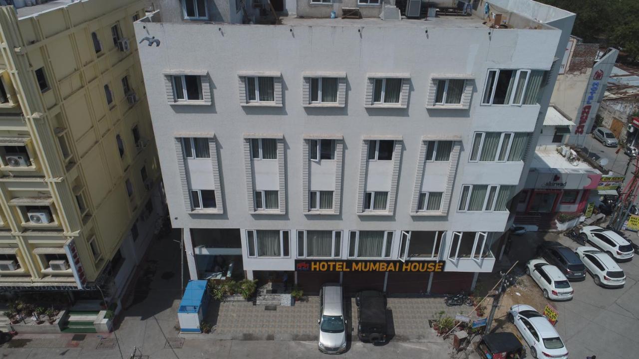 Hotel Mumbai House Express Udaipur Eksteriør bilde